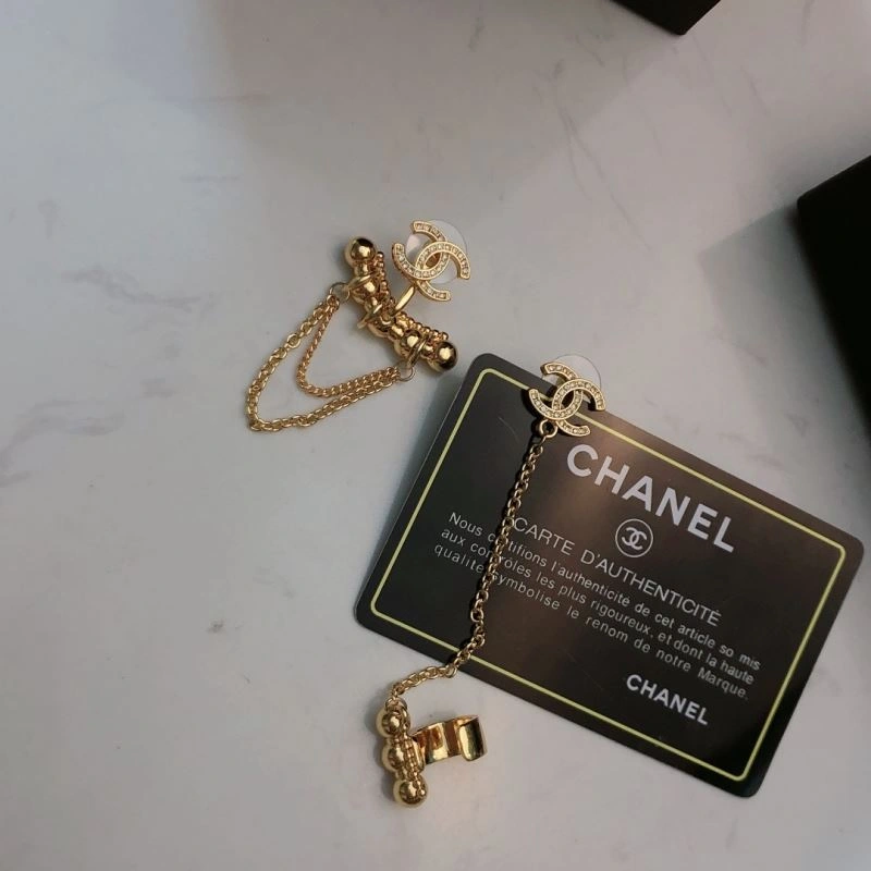 Chanel Earrings FreshLook 231361
