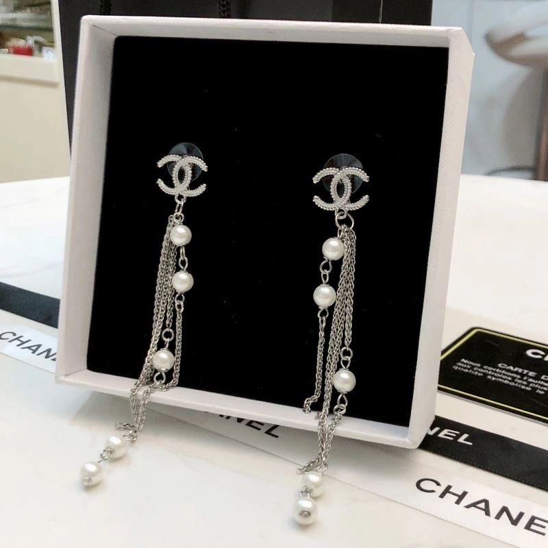 Sustainable Chanel Earrings 231347