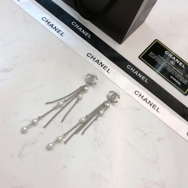 Sustainable Chanel Earrings 231347
