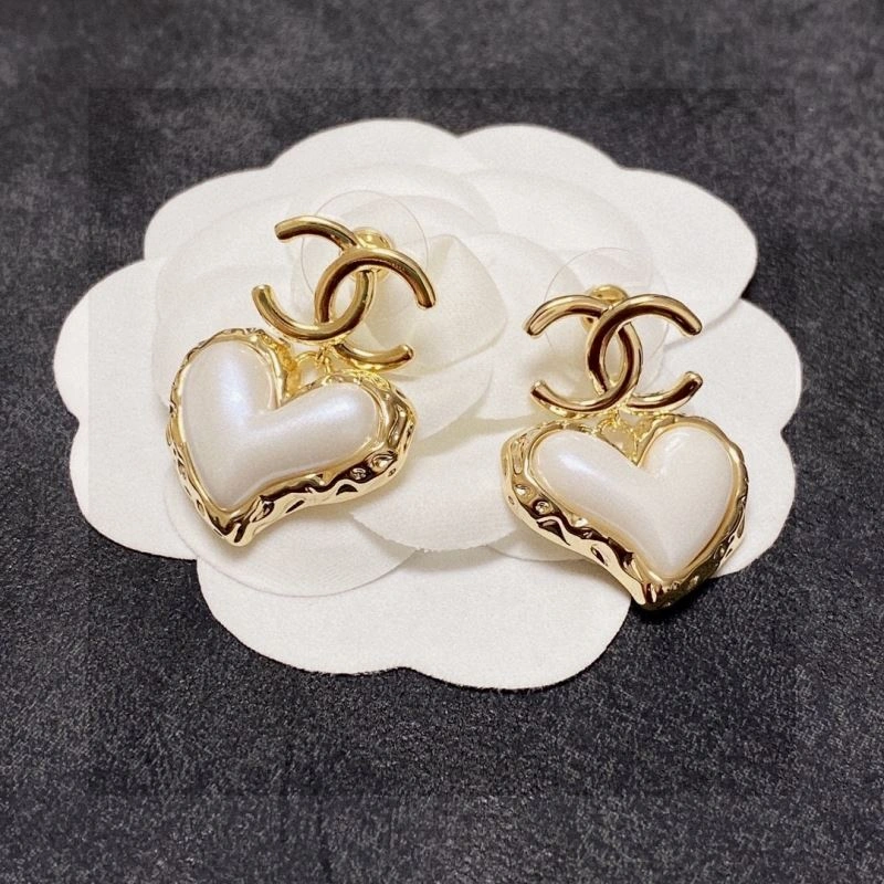 Chanel Earrings Durable 231327