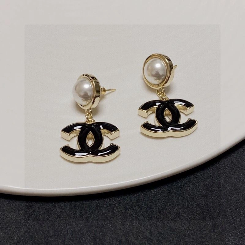 Chanel Earrings Resilient 231355