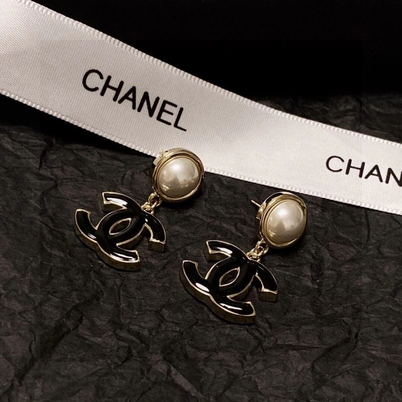 Chanel Earrings Resilient 231355