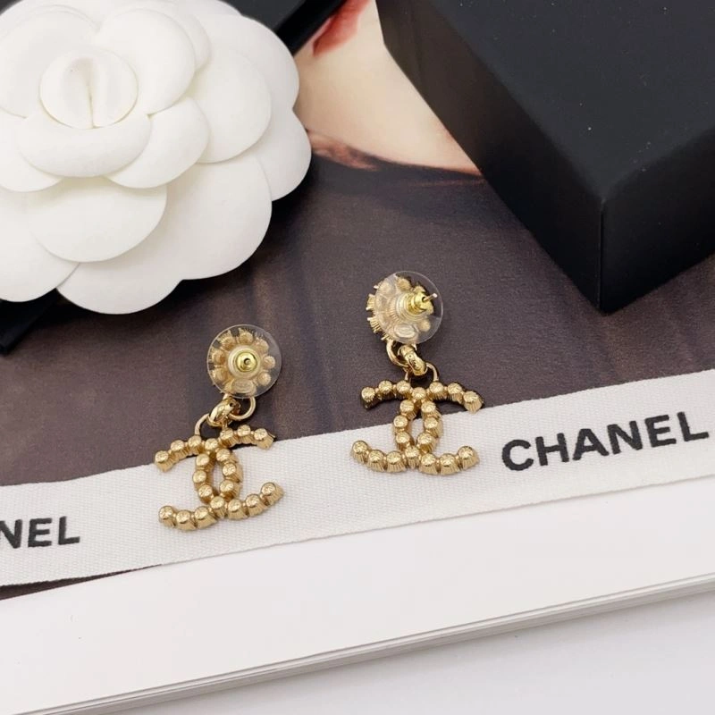 Chanel Earrings Chic 231340