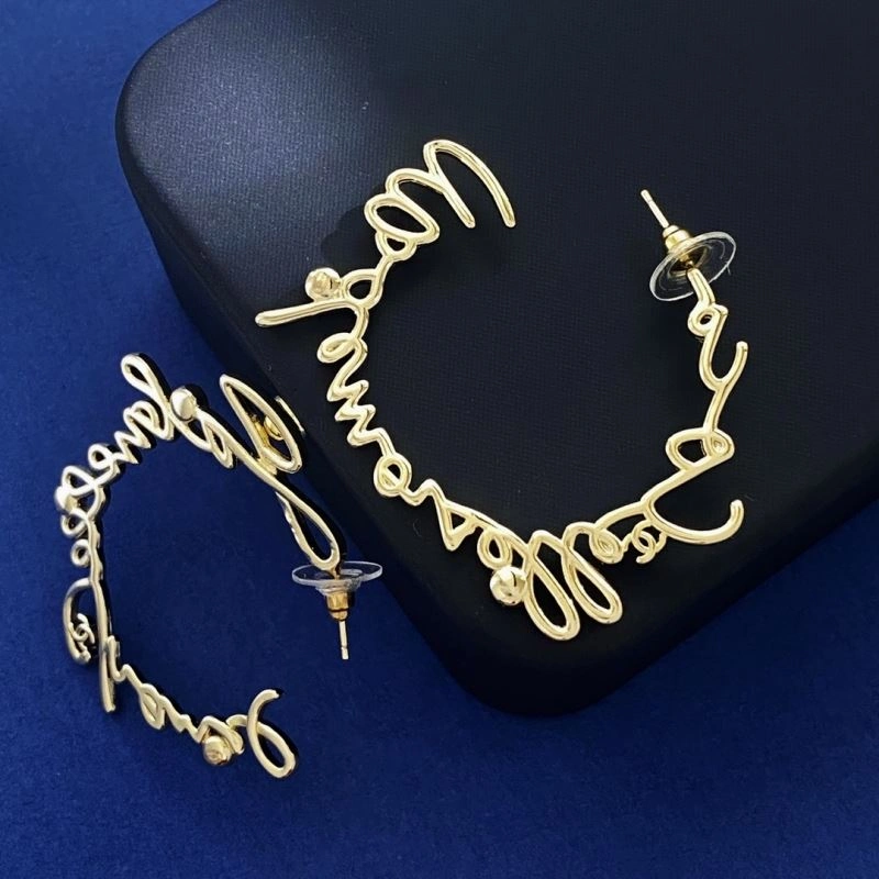 Chanel Earrings Sophisticated 231318