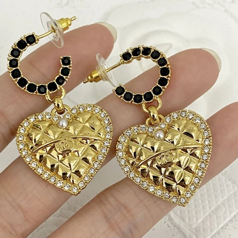 Chanel Earrings WaterResistant 231337