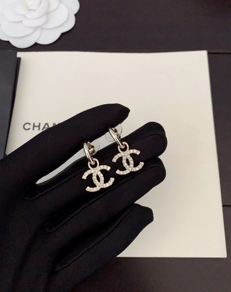Chanel Earrings Stretchable 231321