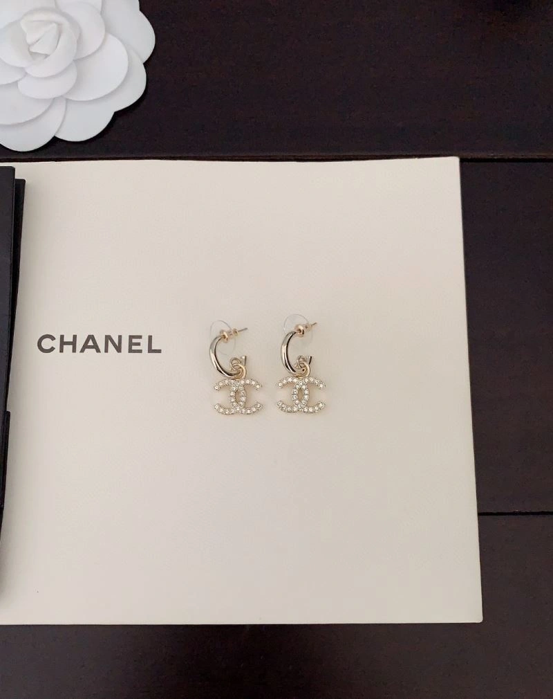 Chanel Earrings Stretchable 231321