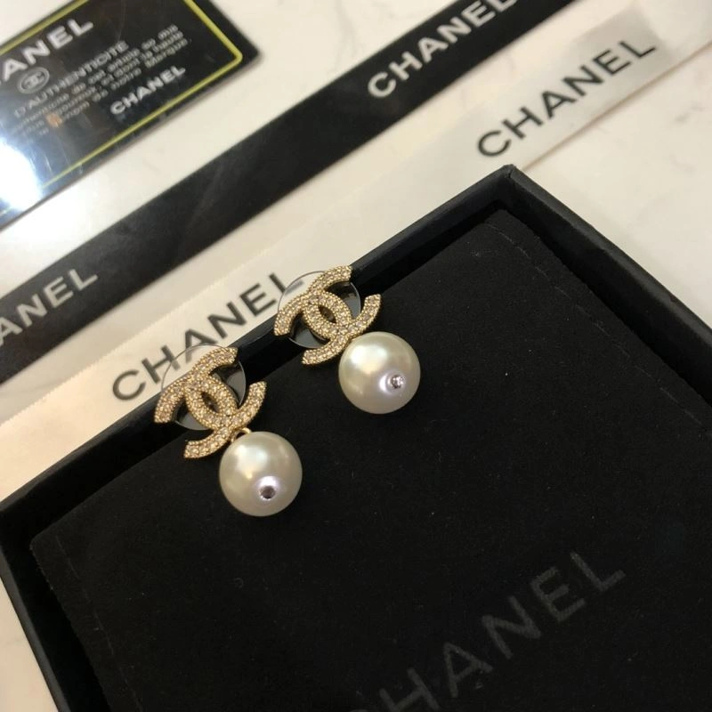 Chanel Earrings TechFriendly 231333