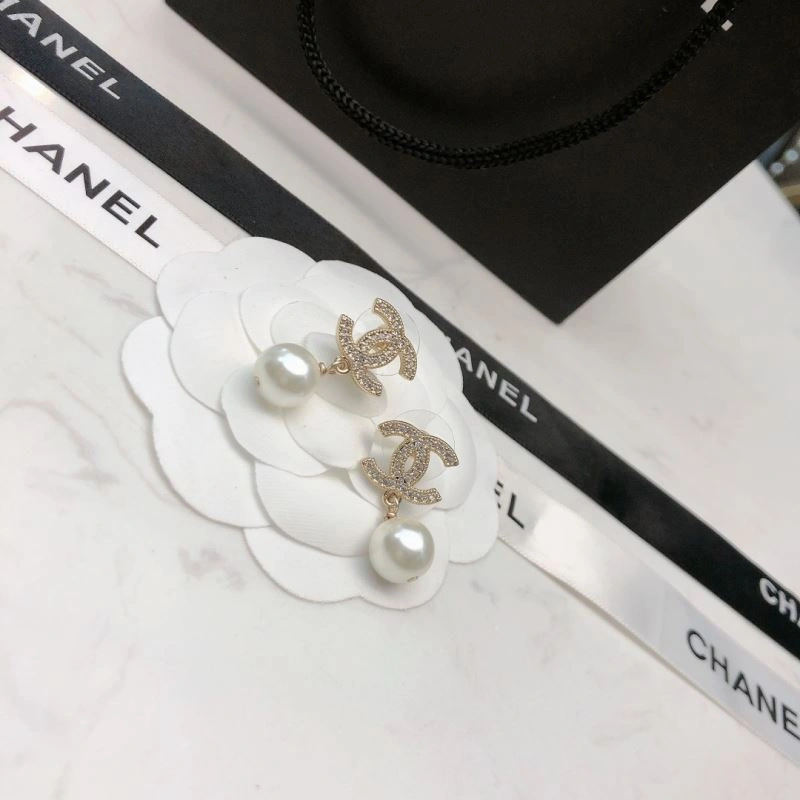 Chanel Earrings TechFriendly 231333