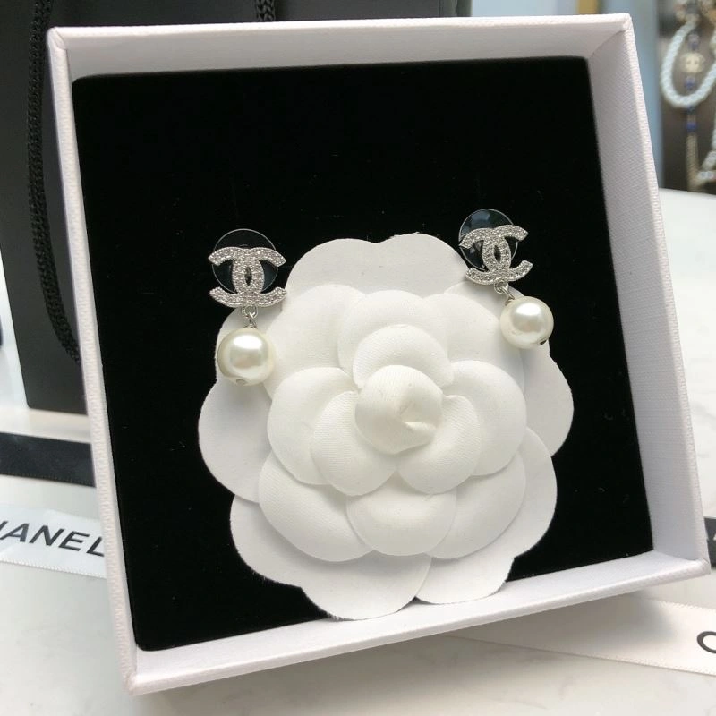 GoAnywhere Chanel Earrings 231315