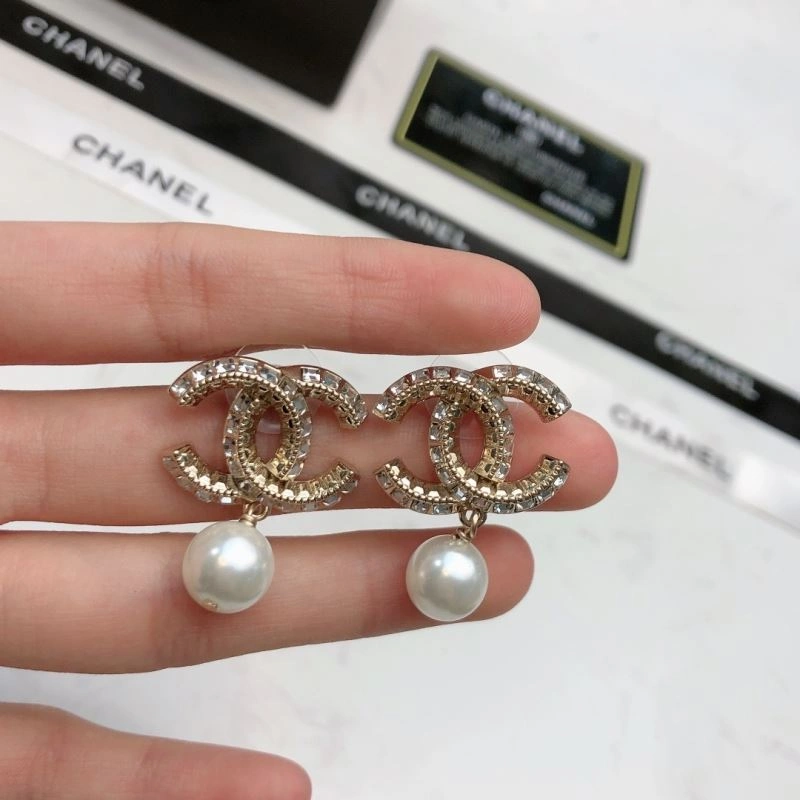 SoftTouch Chanel Earrings 231320