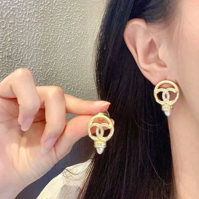 Chanel Earrings Timeless 231310