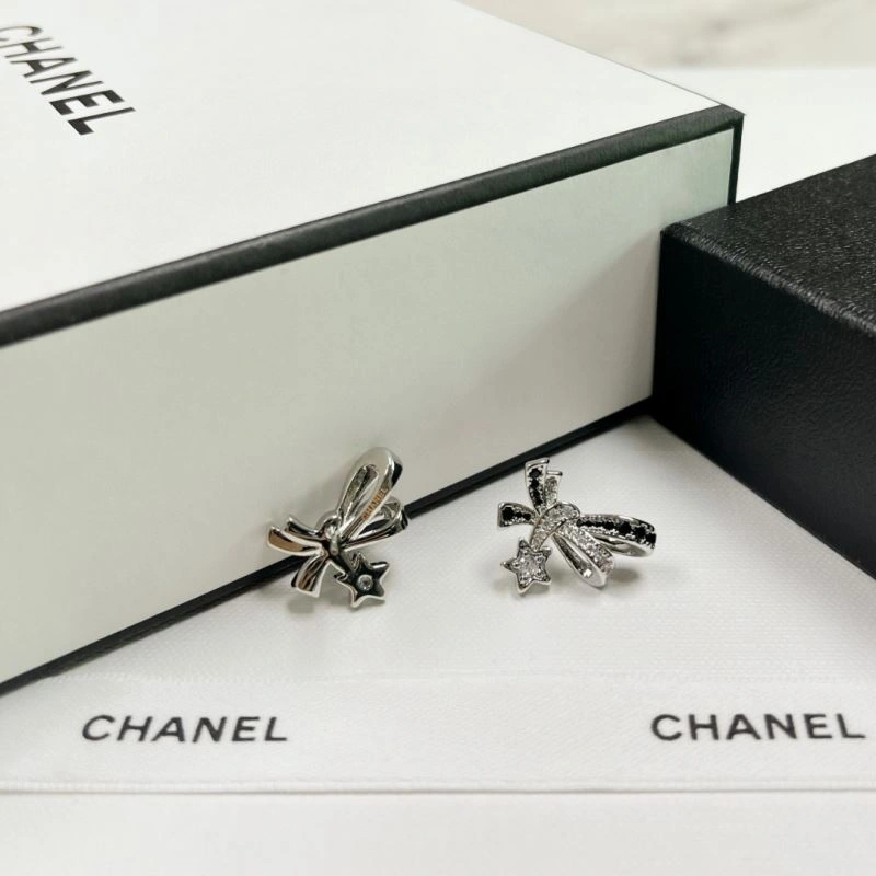 Chanel Earrings Tailored 231312