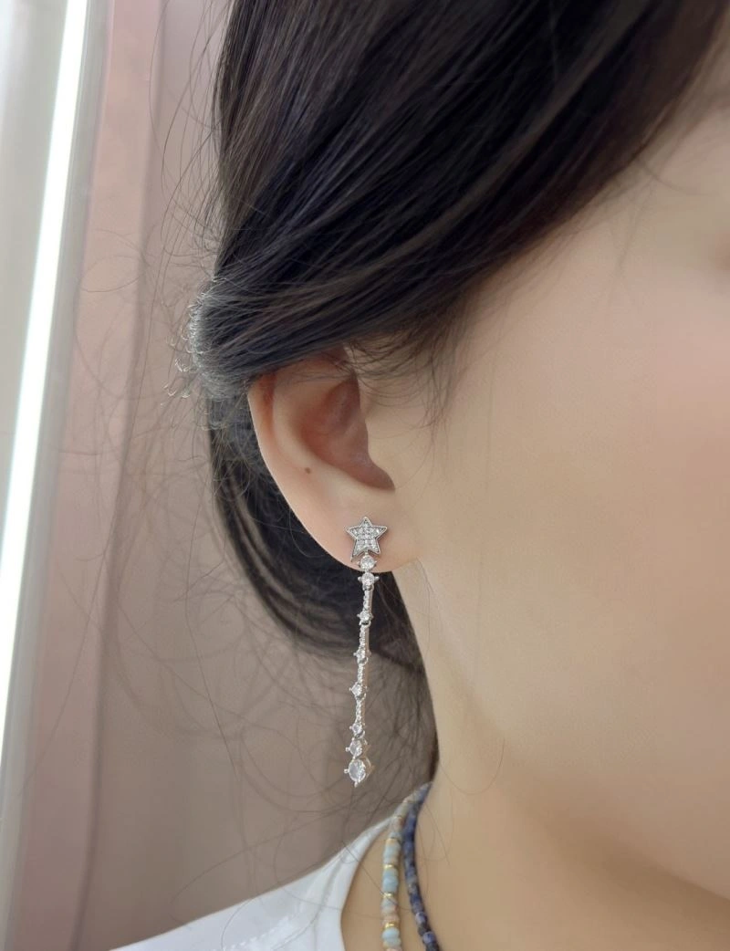 Chanel Earrings SportInspired 231308