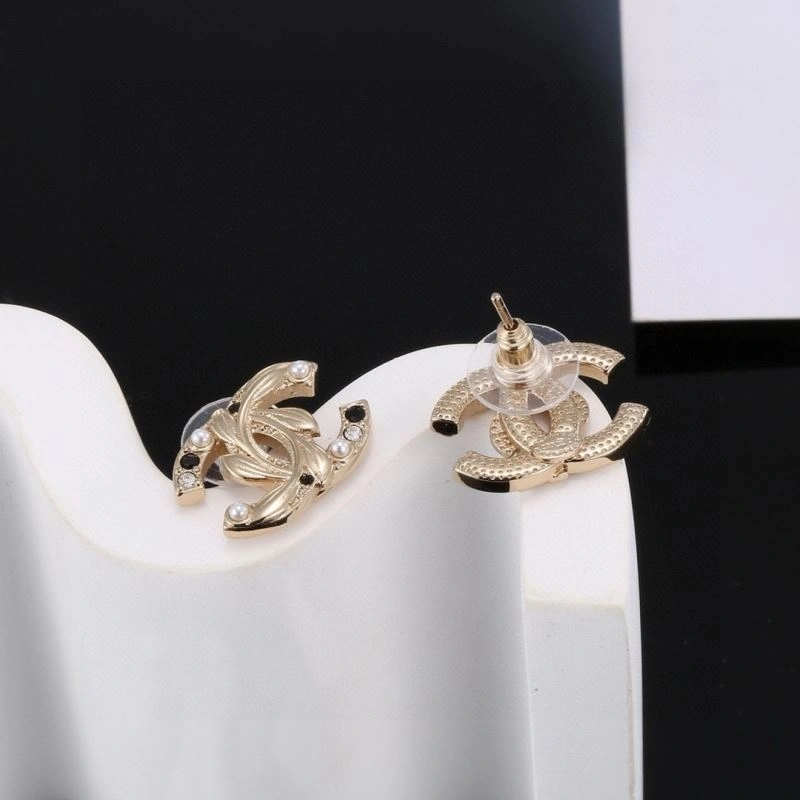 Cozy Chanel Earrings 231331