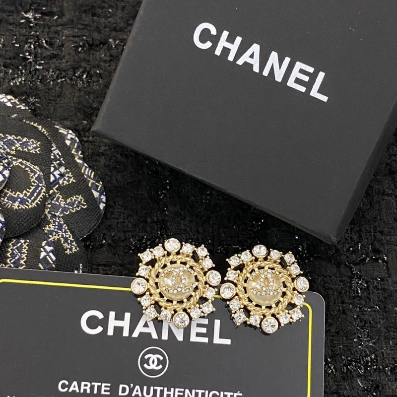 Chanel Earrings Tailored 231352