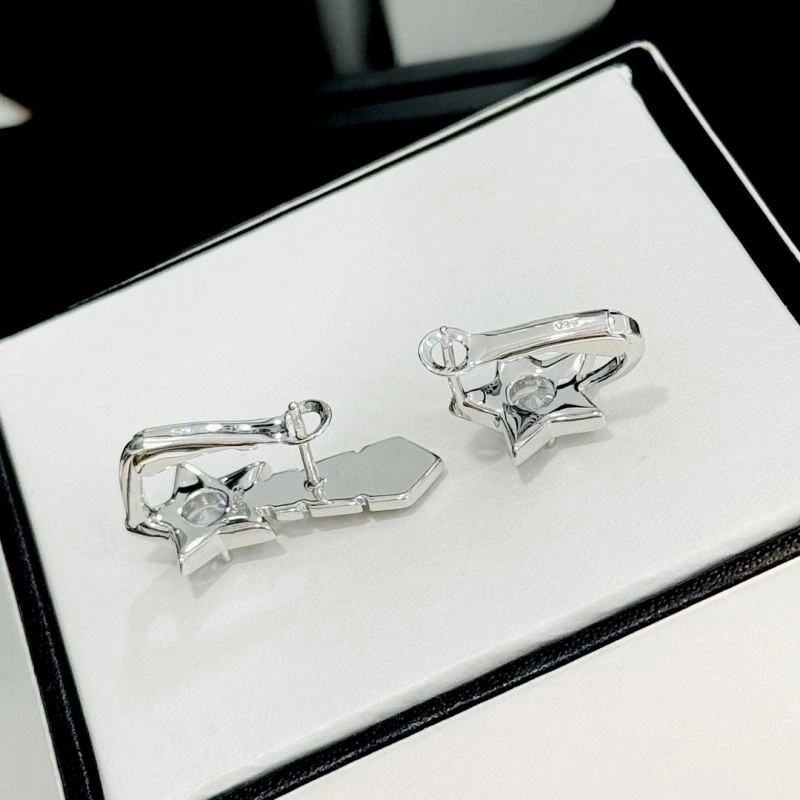 Resilient Chanel Earrings 231292