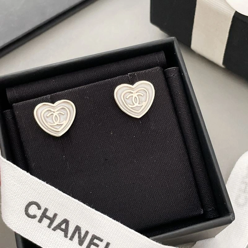 Packable Chanel Earrings 231330