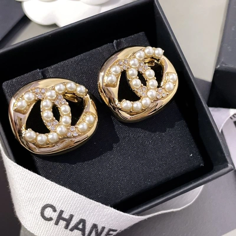 Chanel Earrings Effortless 231283