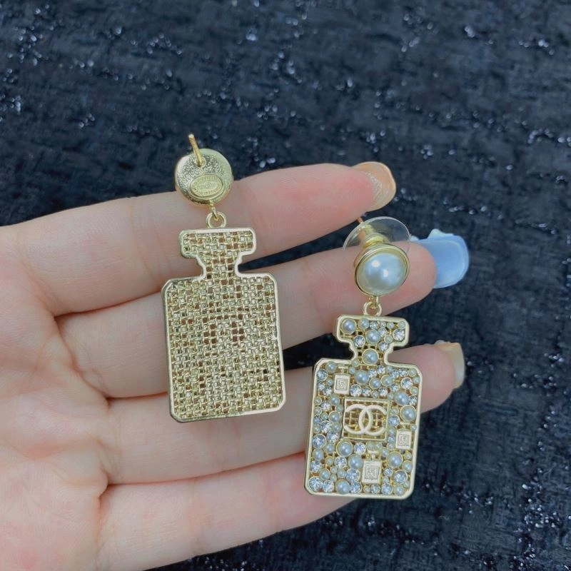 Youthful Chanel Earrings 231325