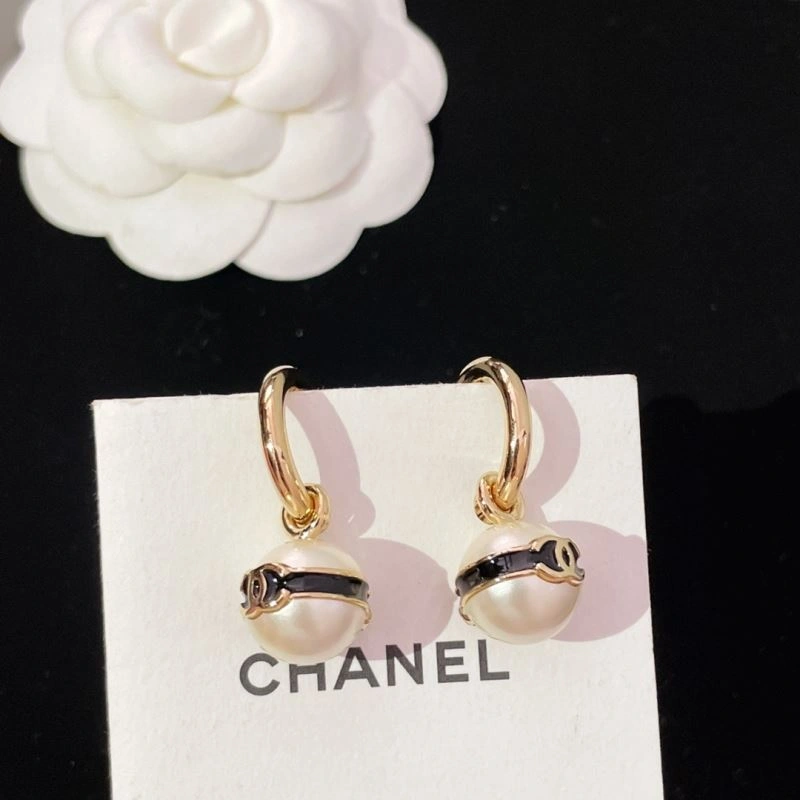 FreshLook Chanel Earrings 231280