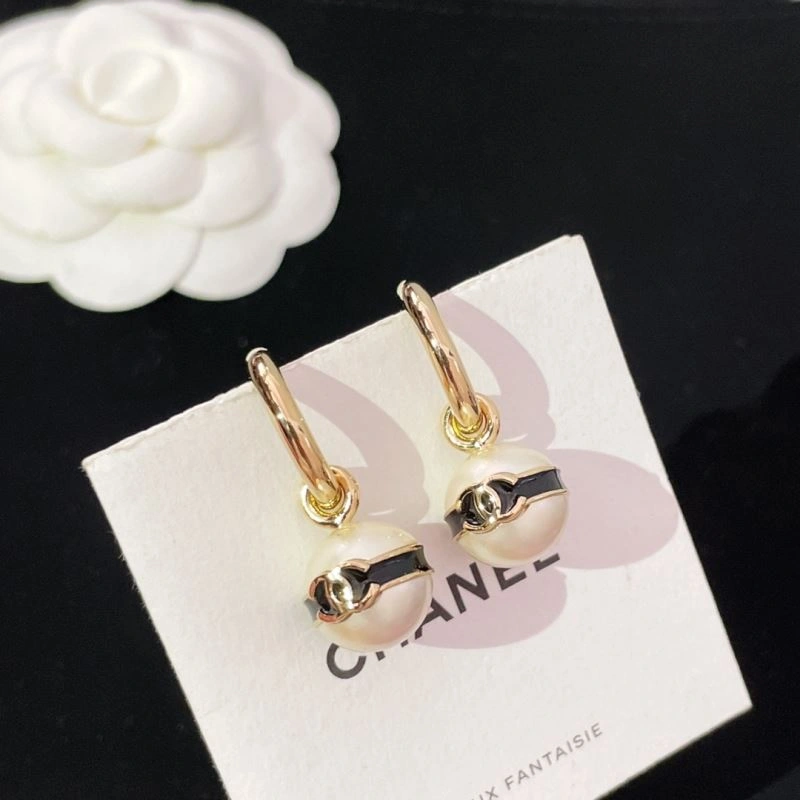FreshLook Chanel Earrings 231280