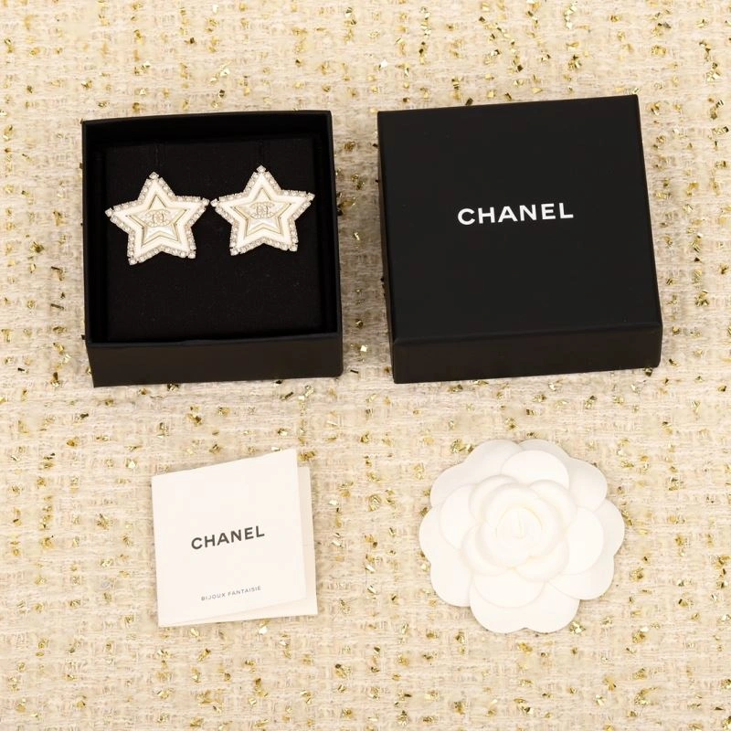 Chanel Earrings Timeless 231311