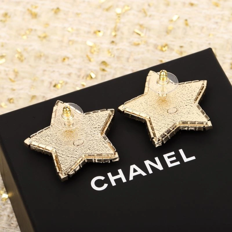 Chanel Earrings Timeless 231311