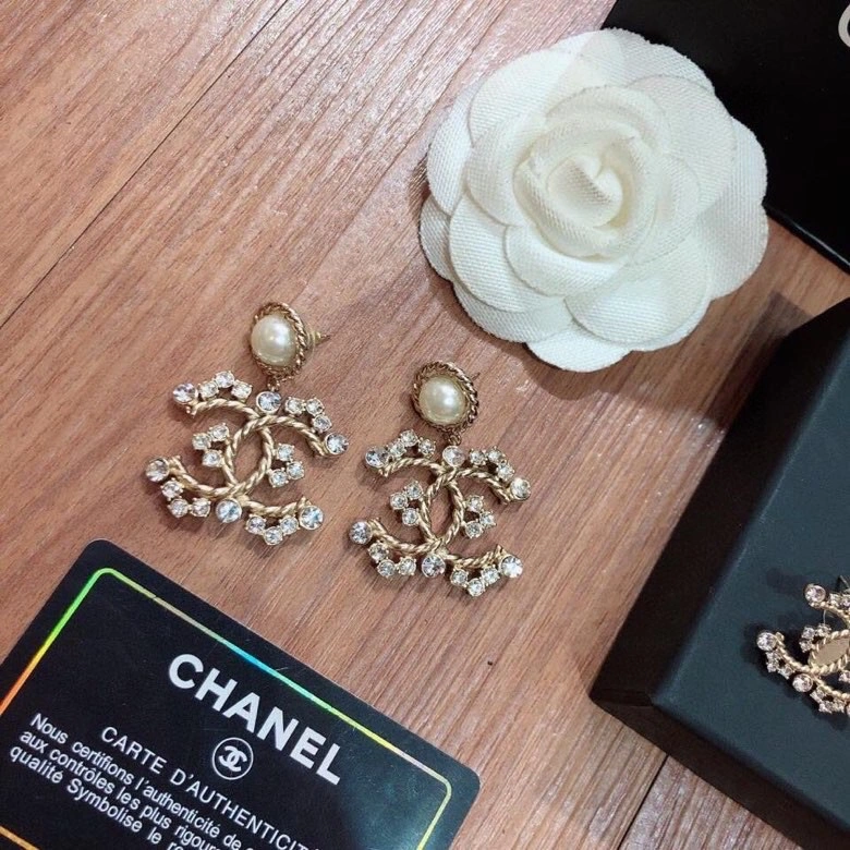 Chanel Earrings Sophisticated 231343