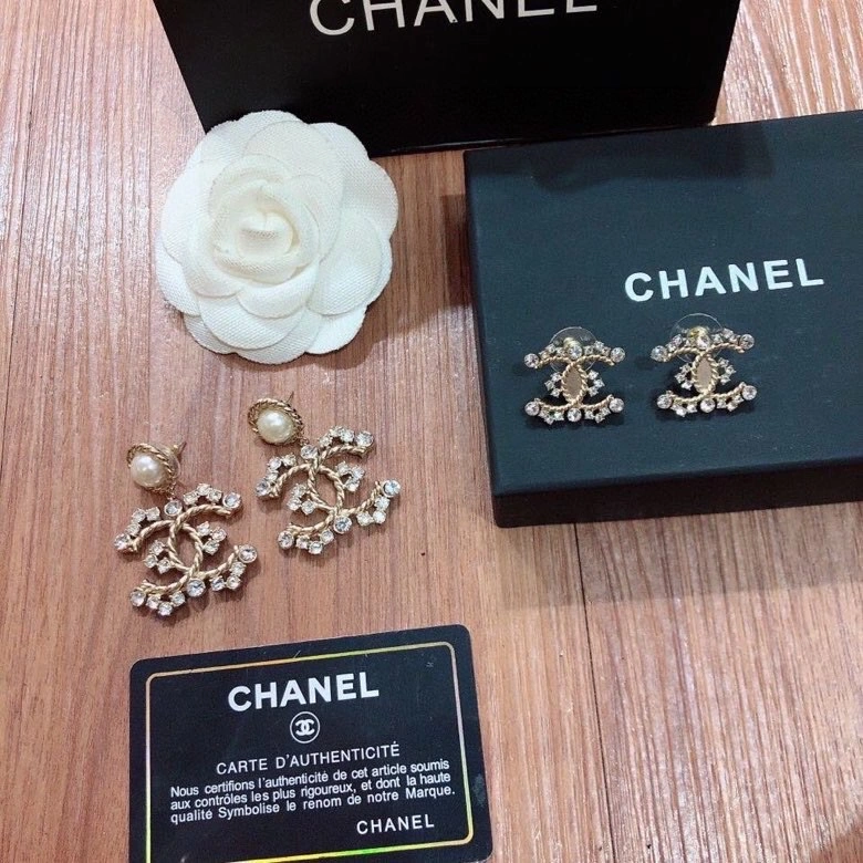 Chanel Earrings Sophisticated 231343