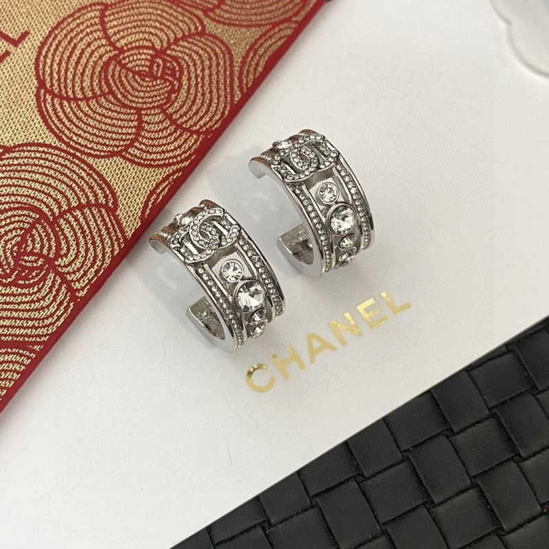 Stretchable Chanel Earrings 231266