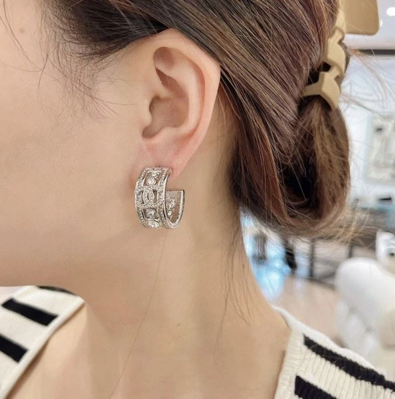 Stretchable Chanel Earrings 231266