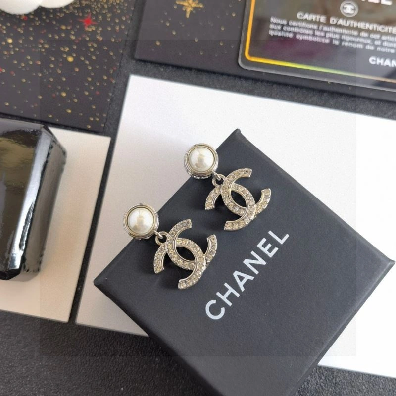 Chanel Earrings Bright 231287