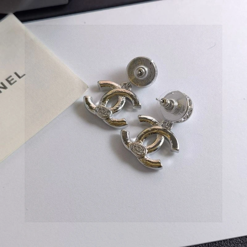 Chanel Earrings Bright 231287