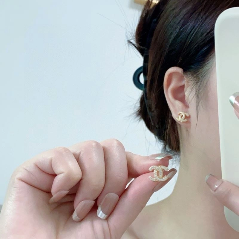 SunProtective Chanel Earrings 231370