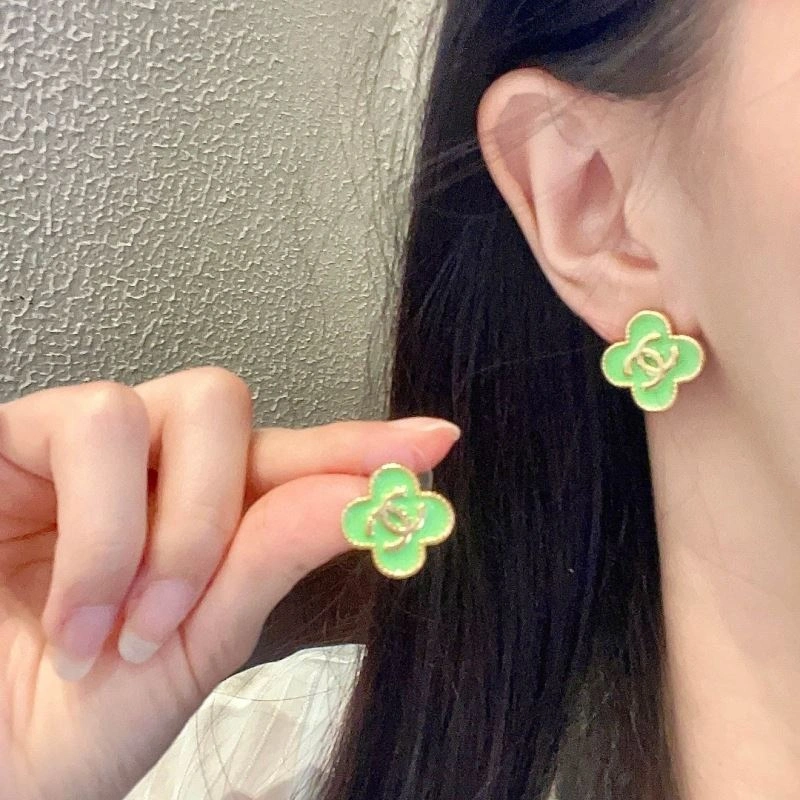 Chanel Earrings Classic 231251