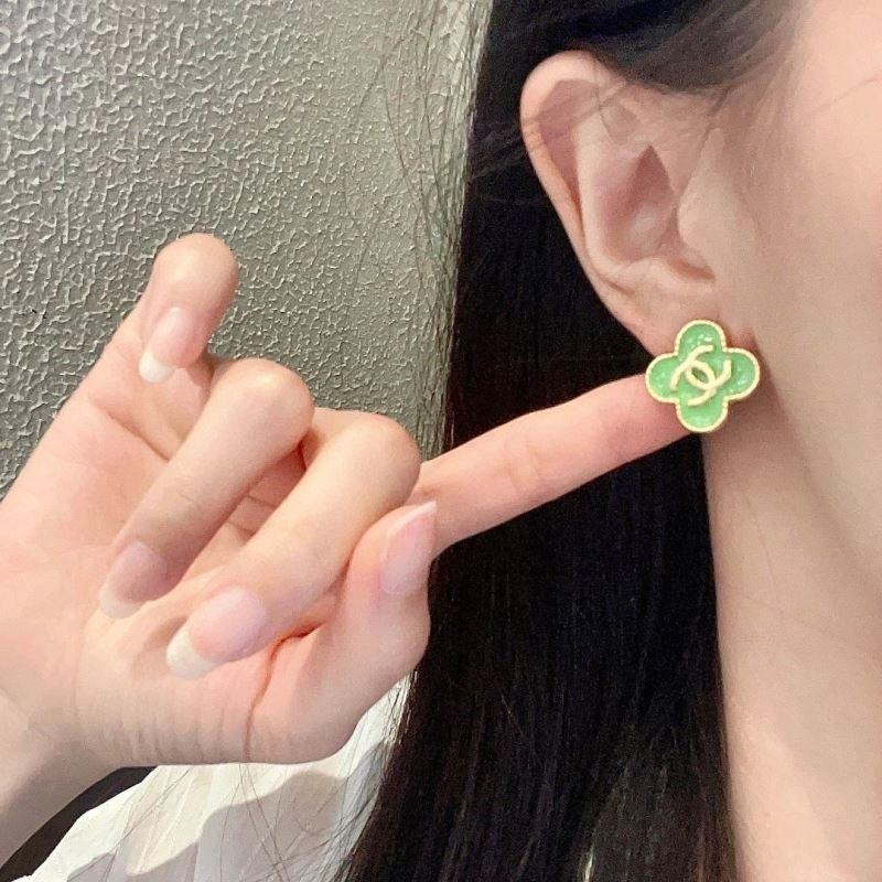 Chanel Earrings Classic 231251