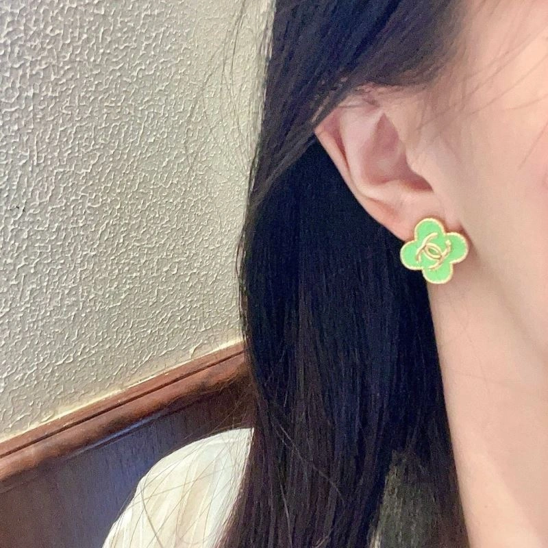Chanel Earrings Classic 231251