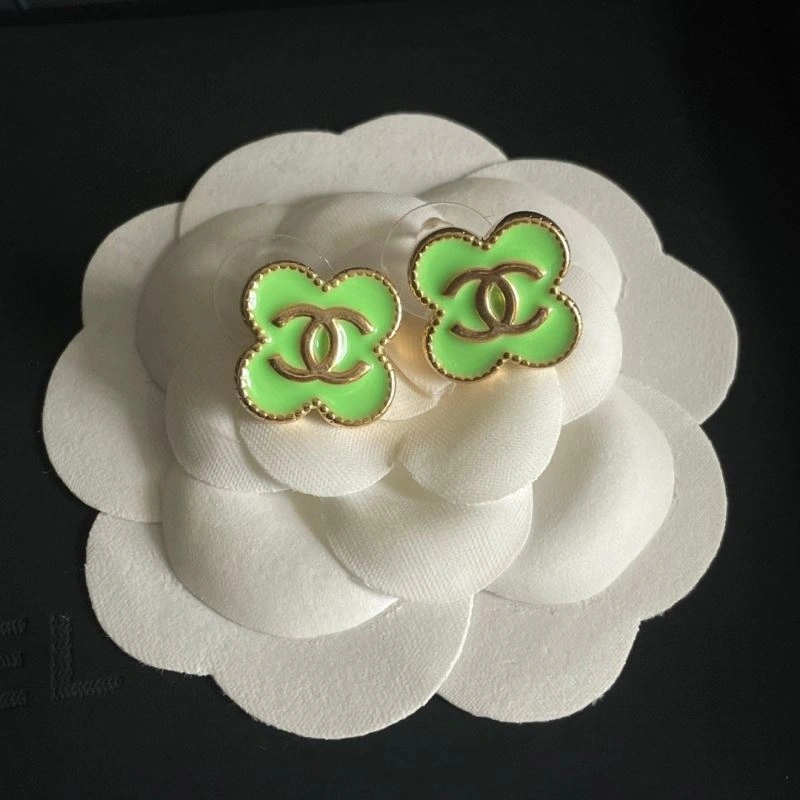 Chanel Earrings Classic 231251