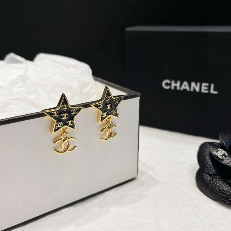 Chanel Earrings Sophisticated 231263