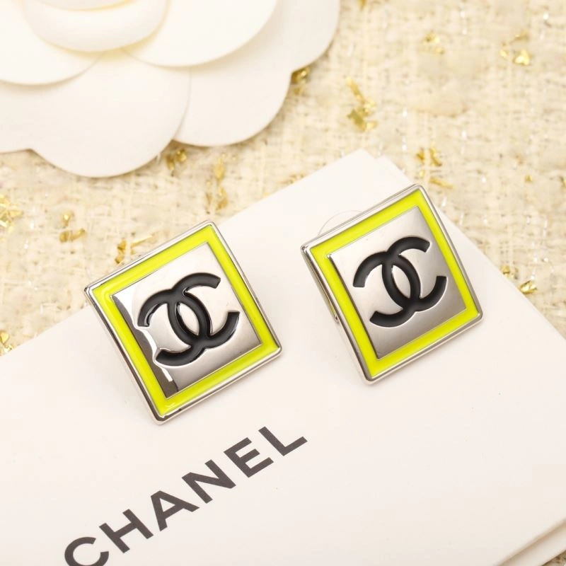 Chanel Earrings FreshLook 231290