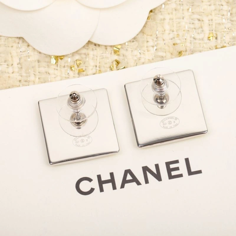 Chanel Earrings FreshLook 231290