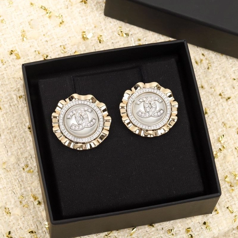Stretchable Chanel Earrings 231265