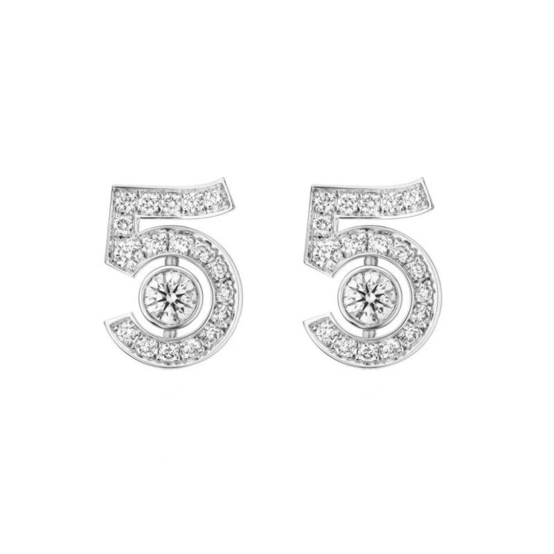 Fashionable Chanel Earrings 231278