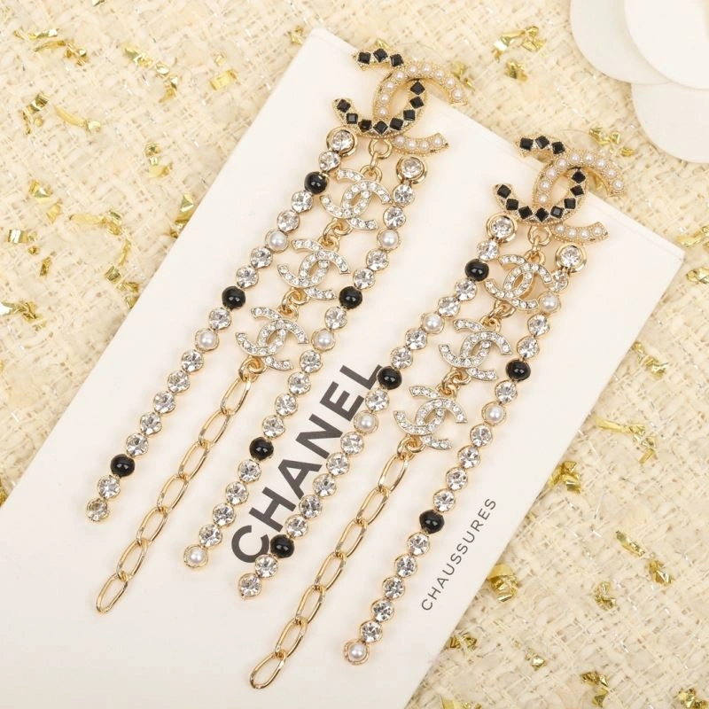 Chanel Earrings Soft 231237