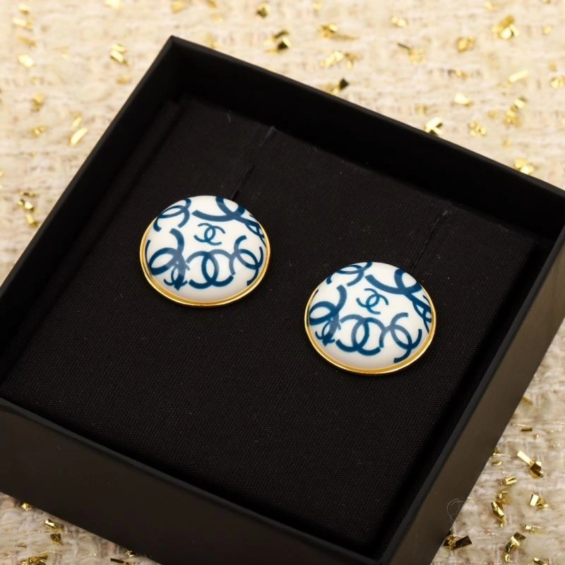 Chanel Earrings Neat 231329