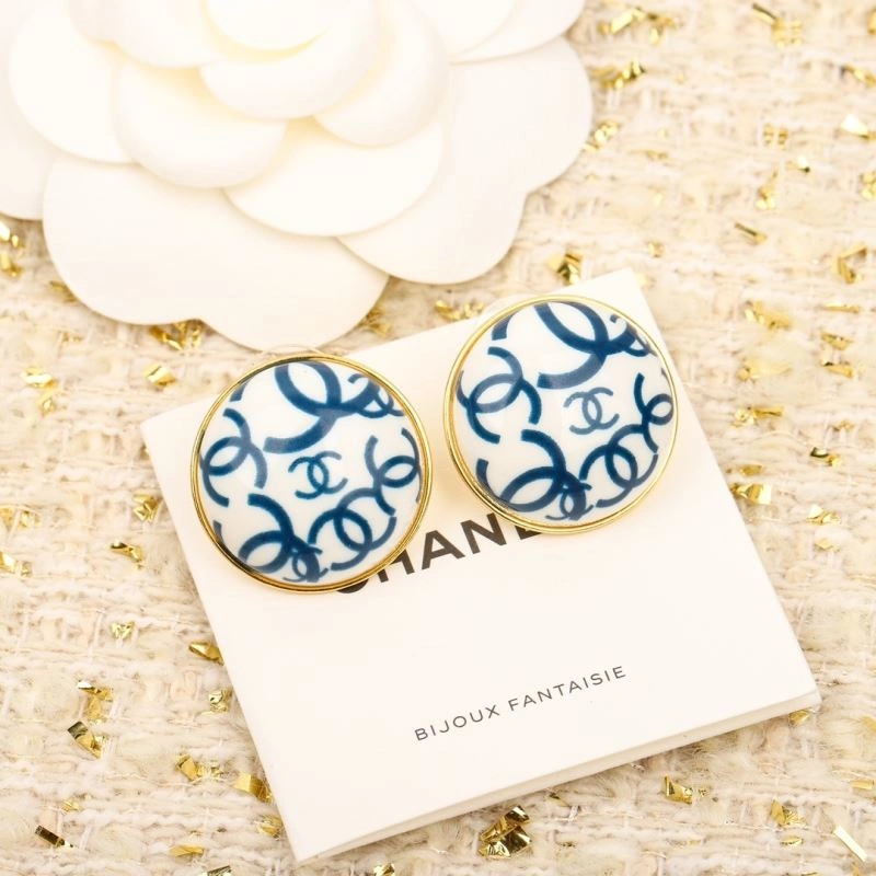 Chanel Earrings Neat 231329