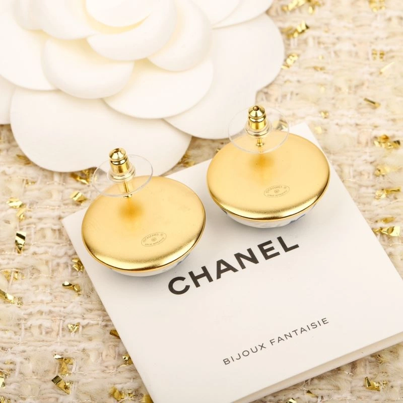 Chanel Earrings Neat 231329