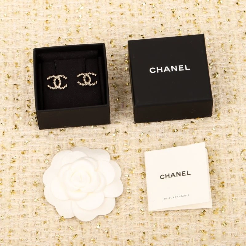Chanel Earrings DailyWear 231242