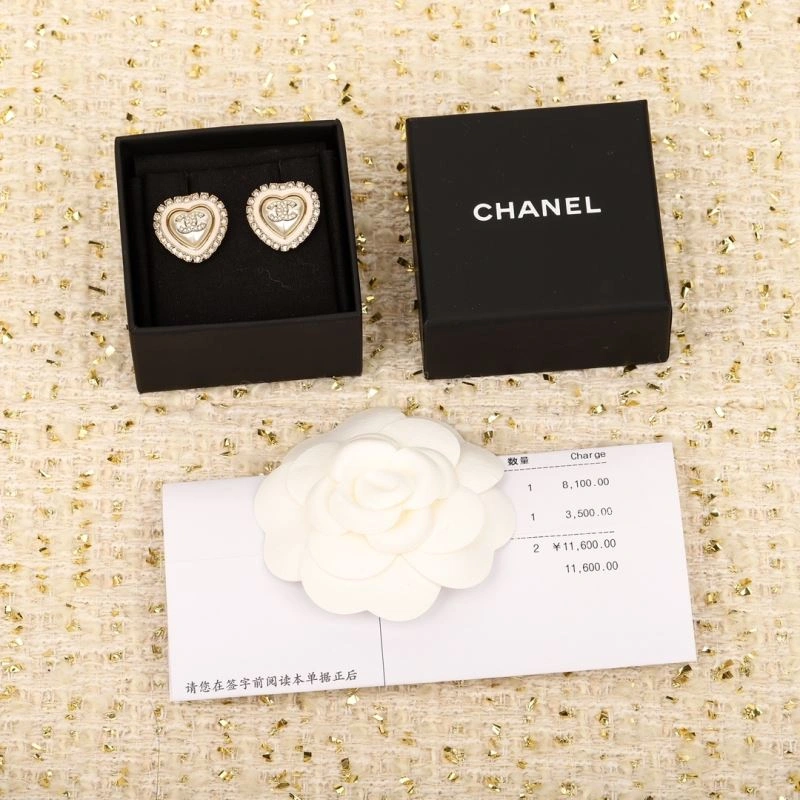 Chanel Earrings SoftTouch 231244